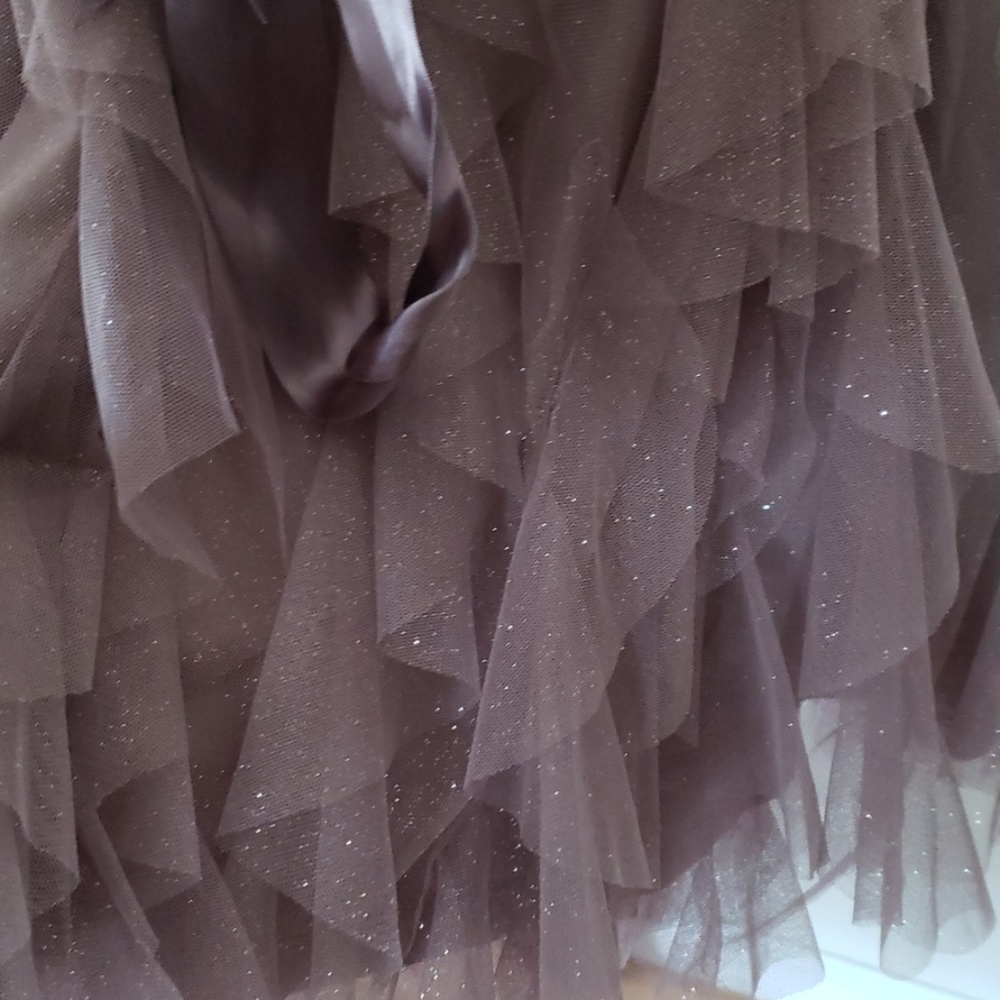 Dress, - Picture 2 of 6